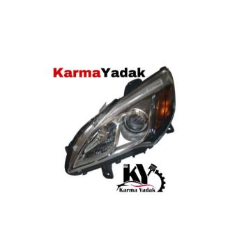 چراغ جلو راست سابرینا